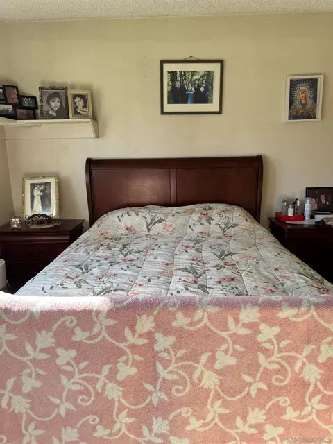 Bedroom - 1122-26 Marline Ave, El Cajon, CA 92021 photo 4 of 5