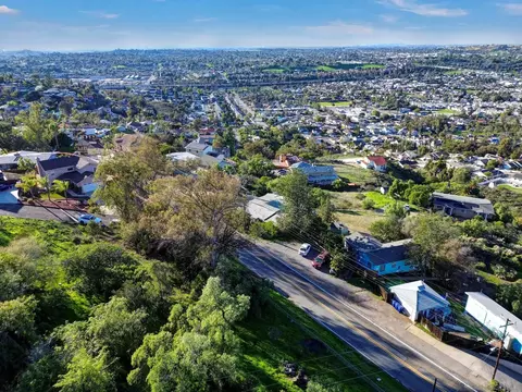View/Area - 2312 Helix St, Spring Valley, CA 91977 photo 7 of 8