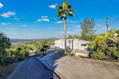 Exterior - 2312 Helix St, Spring Valley, CA 91977 photo 4 of 13