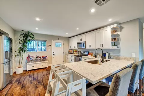 Kitchen - 2312 Helix St, Spring Valley, CA 91977 photo 4 of 6