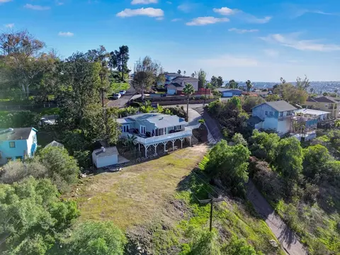 View/Area - 2312 Helix St, Spring Valley, CA 91977 photo 3 of 8