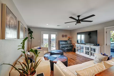 Living - 2312 Helix St, Spring Valley, CA 91977 photo 4 of 4