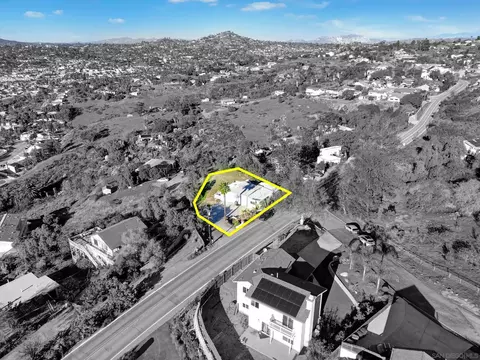 View/Area - 2312 Helix St, Spring Valley, CA 91977 photo 8 of 8