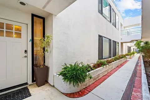2556 Navarra Dr #A, Carlsbad, CA 92009 photo 18