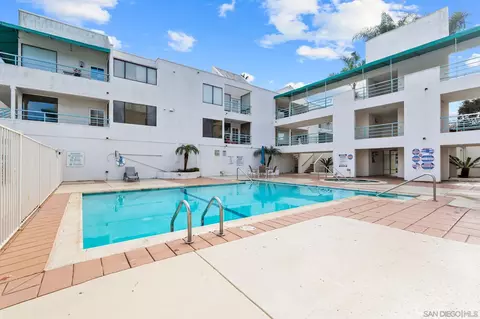 2556 Navarra Dr #A, Carlsbad, CA 92009 photo 11