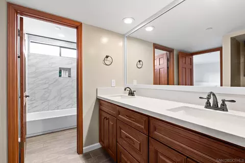 2556 Navarra Dr #A, Carlsbad, CA 92009 photo 22