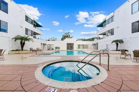 2556 Navarra Dr #A, Carlsbad, CA 92009 photo 9