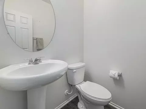 Bath - 35406 Brown Galloway Ln, Fallbrook, CA 92028 photo 1 of 3