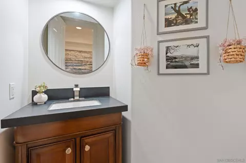 Bath - 2887 Corte Morera, Carlsbad, CA 92009 photo 1 of 10