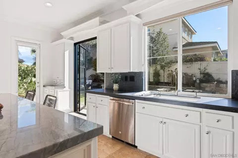 Kitchen - 2887 Corte Morera, Carlsbad, CA 92009 photo 3 of 5