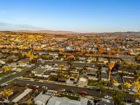 View/Area - 662 Michael St, Oceanside, CA 92057 photo 3 of 13