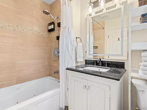 Bath - 662 Michael St, Oceanside, CA 92057 photo 2 of 2