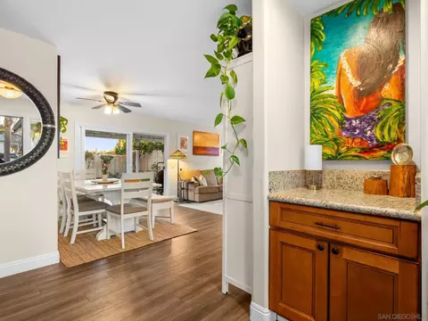 Entry Way - 662 Michael St, Oceanside, CA 92057 photo 1 of 2