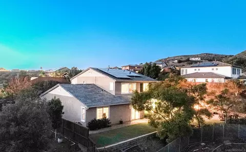 View/Area - 6081 Cala Lily St, Santee, CA 92071 photo 2 of 4