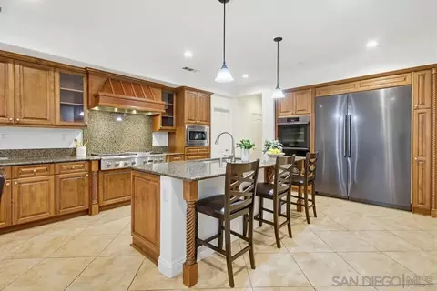 Kitchen - 6081 Cala Lily St, Santee, CA 92071 photo 3 of 5