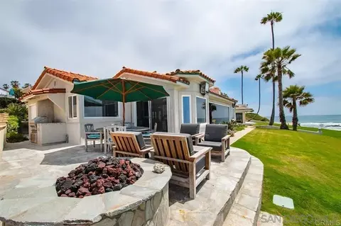 7076 Neptune Pl, La Jolla, CA 92037