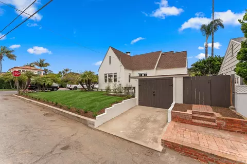 Exterior - 503 Rosemont St, La Jolla, CA 92037 photo 7 of 9