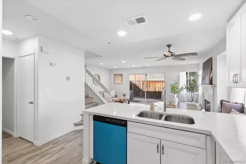8941 Arlingdale Way, Spring Valley, CA 91977 photo 13