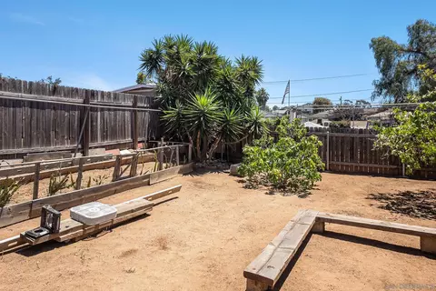 Exterior - 74 E St, Chula Vista, CA 91910 photo 14 of 22