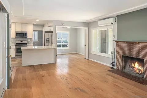 Living - 74 E St, Chula Vista, CA 91910 photo 6 of 8