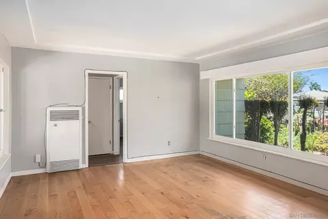 Living - 74 E St, Chula Vista, CA 91910 photo 3 of 8