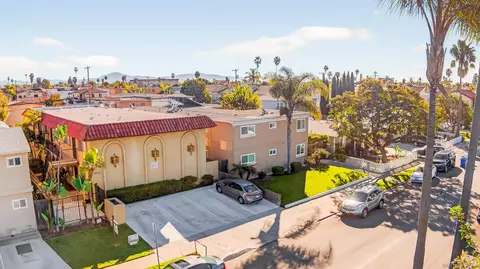 4585 Felton St, San Diego, CA 92116