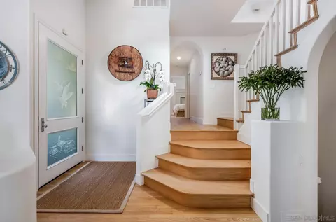 Entry Way - 538 4th St, Encinitas, CA 92024 photo 1 of 1