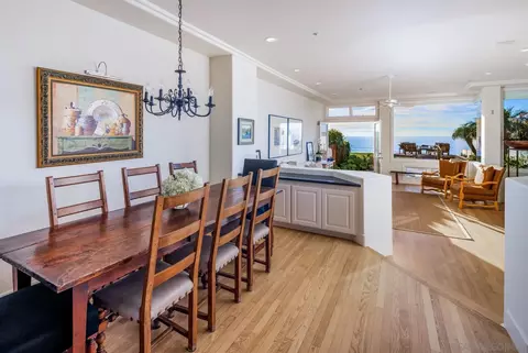 Dining - 538 4th St, Encinitas, CA 92024 photo 1 of 1