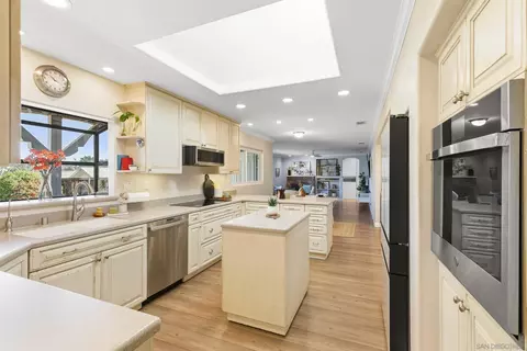 9313 Christina Ln, Lakeside, CA 92040 photo 21