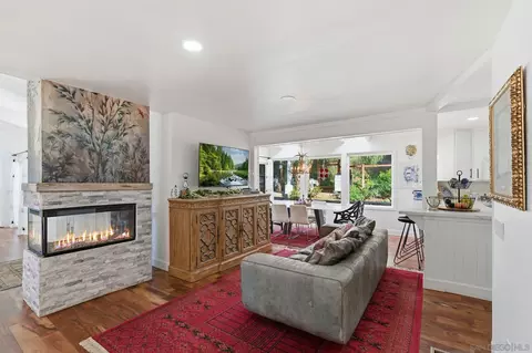 Living - 1165 Midway Dr, Alpine, CA 91901 photo 2 of 4