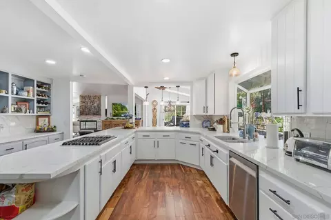 Kitchen - 1165 Midway Dr, Alpine, CA 91901 photo 3 of 8