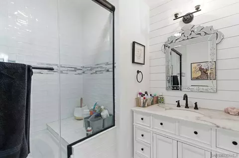 Bath - 1165 Midway Dr, Alpine, CA 91901 photo 1 of 11