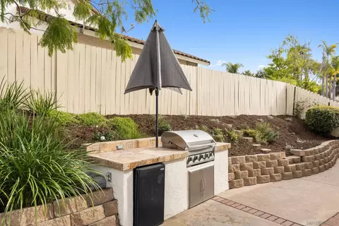 4972 Calle Sobrado, Oceanside, CA 92056 photo 23