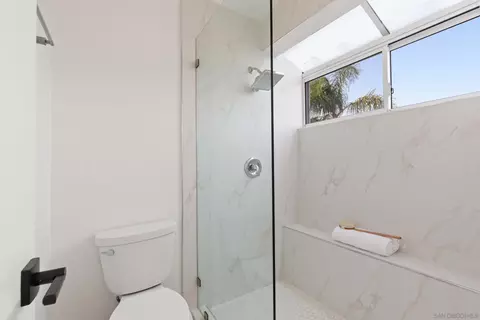 4972 Calle Sobrado, Oceanside, CA 92056 photo 21
