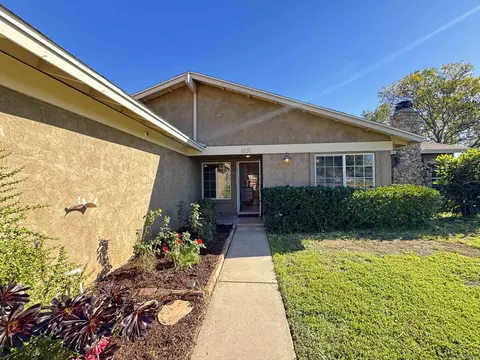 Exterior - 1531 View Pointe, Escondido, CA 92027 photo 13 of 16