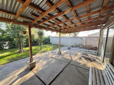Exterior - 1531 View Pointe, Escondido, CA 92027 photo 10 of 16