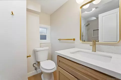 Bath - 4800 Lee Ave, La Mesa, CA 91942 photo 4 of 4