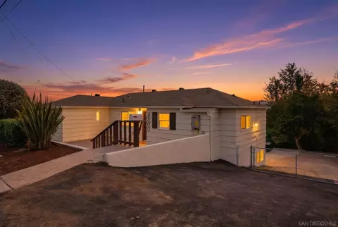 4800 Lee Ave, La Mesa, CA 91942