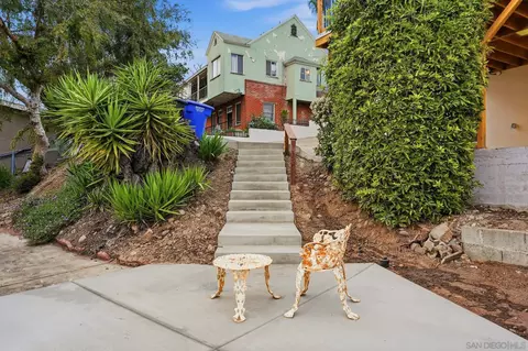 Exterior - 4800 Lee Ave, La Mesa, CA 91942 photo 11 of 17