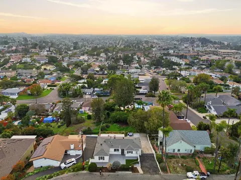 View/Area - 4800 Lee Ave, La Mesa, CA 91942 photo 5 of 7