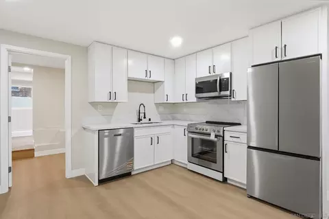 Kitchen - 4800 Lee Ave, La Mesa, CA 91942 photo 7 of 7