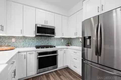 Kitchen - 5512 Foxtail Loop, Carlsbad, CA 92010 photo 2 of 2