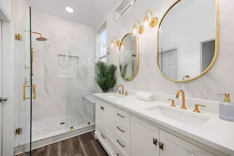 Bath - 5512 Foxtail Loop, Carlsbad, CA 92010 photo 1 of 3