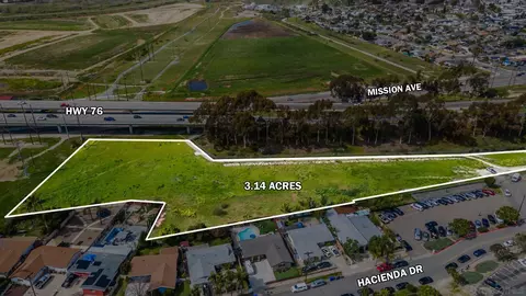 hacienda dr, Oceanside, CA 92058