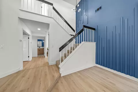 Entry Way - 1513 Powell Rd, Oceanside, CA 92056 photo 2 of 4