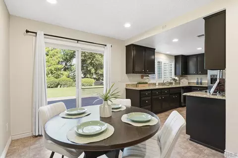 Dining - 16120 Poderio Ct, Ramona, CA 92065 photo 3 of 4
