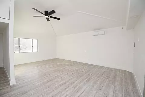 Living - 401 Washington St, Ramona, CA 92065 photo 13 of 19