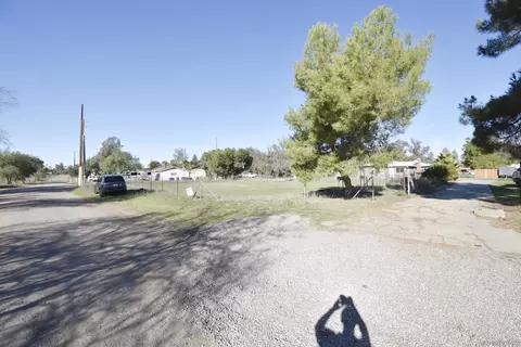 Exterior - 401 Washington St, Ramona, CA 92065 photo 2 of 14