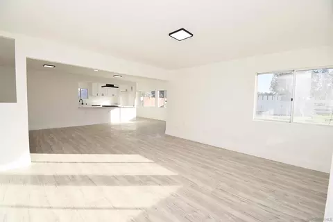 Living - 401 Washington St, Ramona, CA 92065 photo 7 of 19