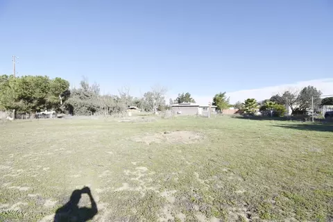 Exterior - 401 Washington St, Ramona, CA 92065 photo 4 of 14